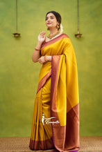 Load image into Gallery viewer, Kala Niketan  Yellow &amp; Pink Colour Pure Soft Silk Saree With Twirling Unstitched Blouse Piece
