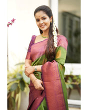 Load image into Gallery viewer, Kala Niketan Designer Beautiful Kanjivaram Silk Saree - 7 Colors Available
