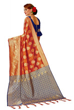 Load image into Gallery viewer, Kala niketan Stunning Jacquard Weaving Banarasi Silk Saree

