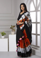 Load image into Gallery viewer, Kala Niketan Shibori Cotton Saree with Blouse
